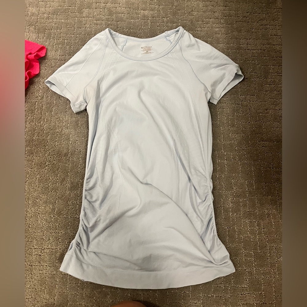 baby blue athleta workout top size xs